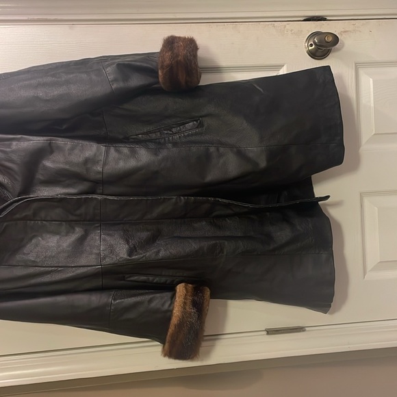 Scandinavian Faux-fur Winter Jacket - Picture 3 of 6